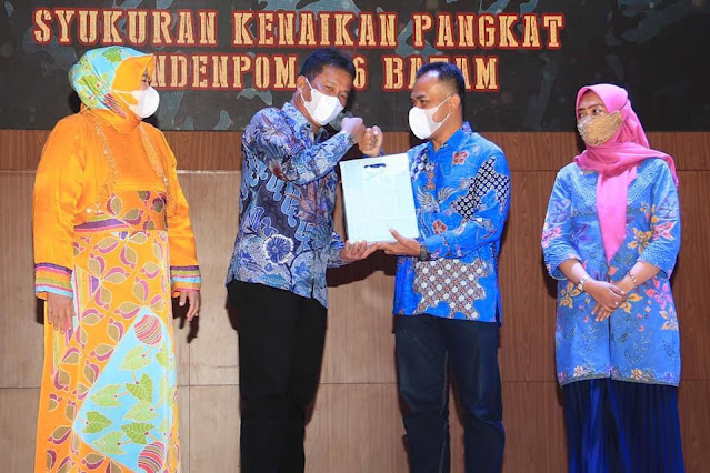 Hadiri Pisah Sambut Danyonif 10 Marinir SBY, Rudi Ajak Forkompinda dan Masyarakat Kompak Bangun Batam Hadiri Pisah Sambut Danyonif 10 Marinir SBY, Rudi Ajak Forkompinda dan Masyarakat Kompak Bangun Batam