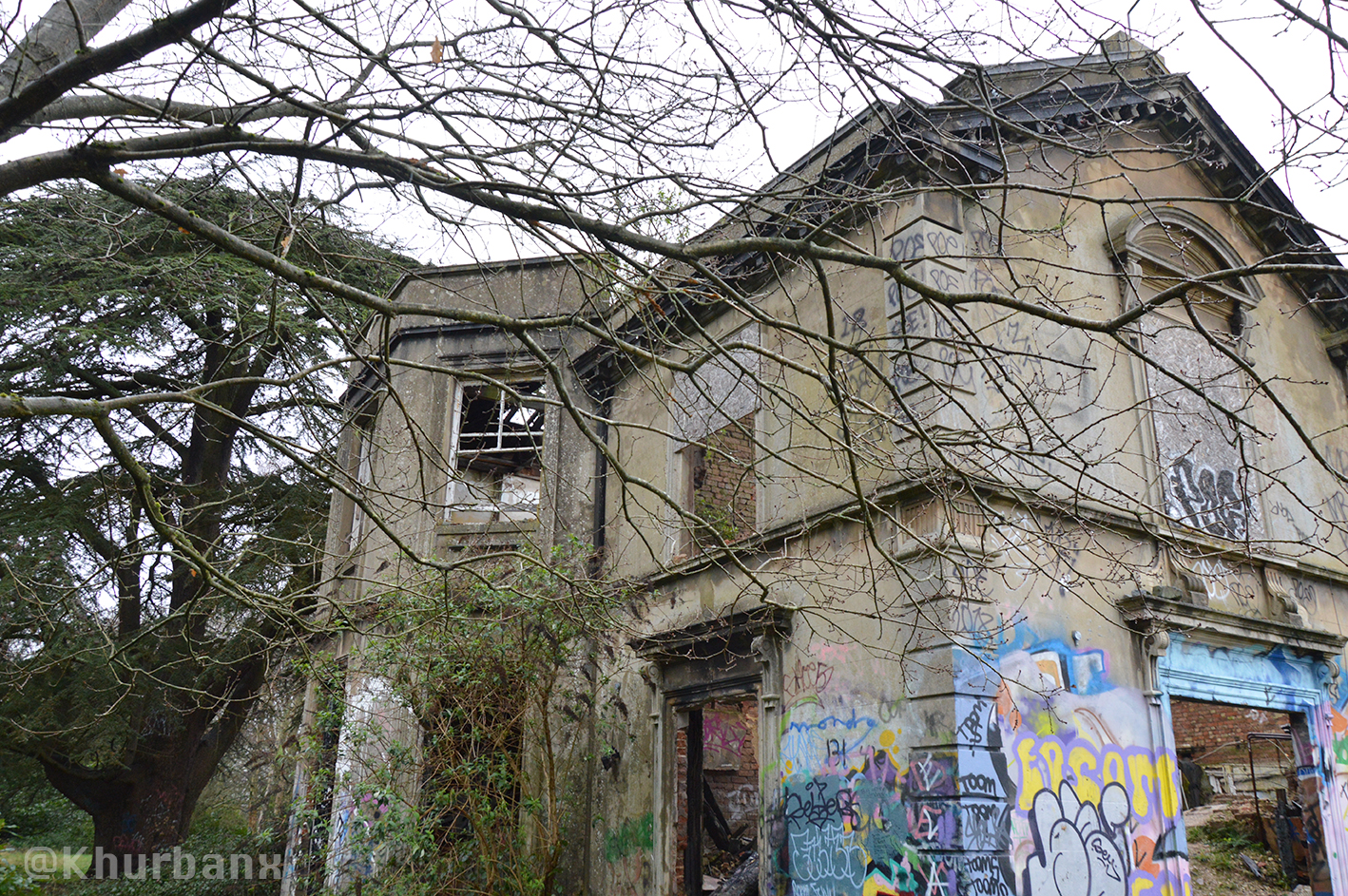 KHurbanx Hollywood lodge Epsom