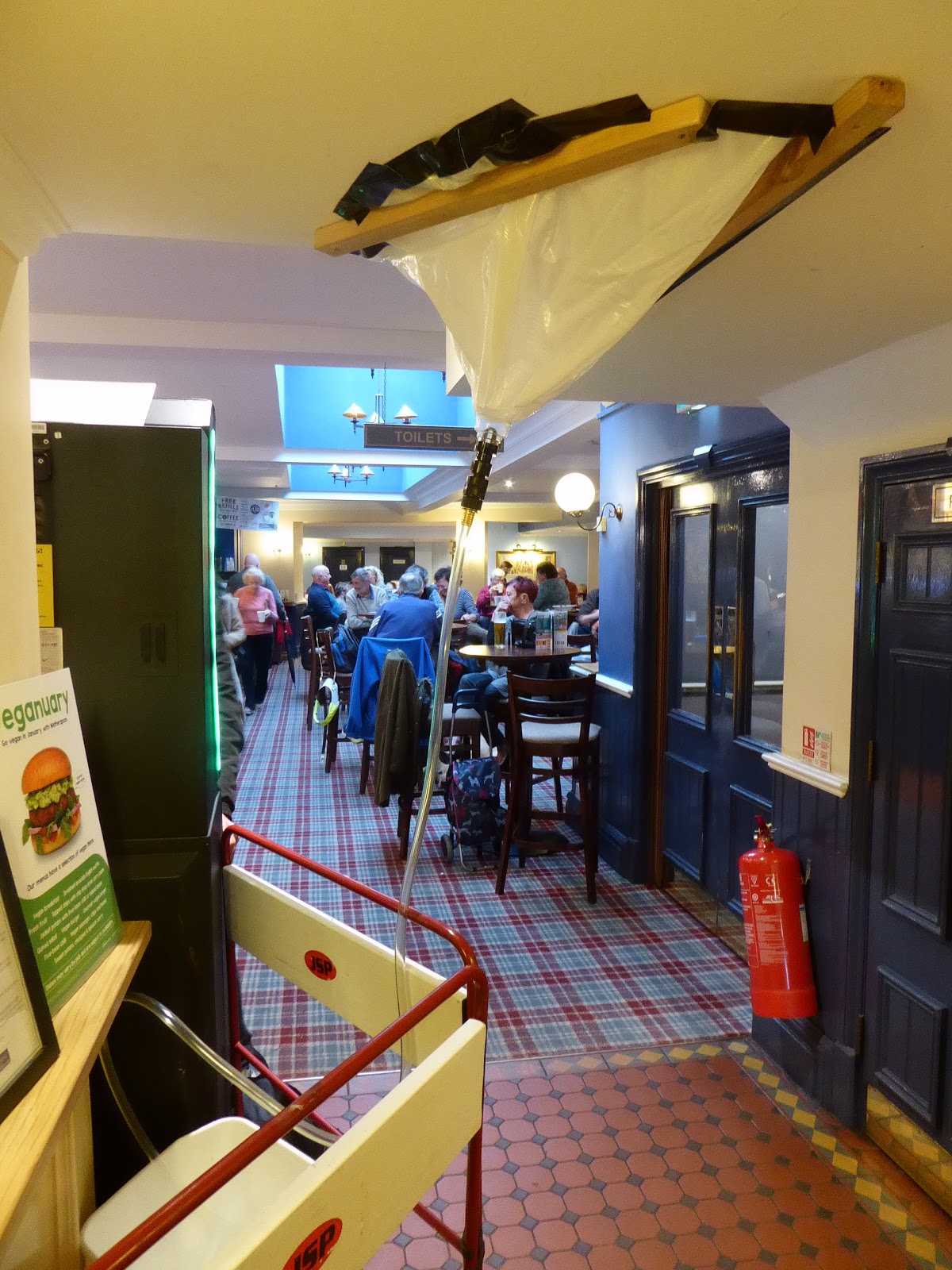 Prop Up the Bar Exmouth Pub Excursions