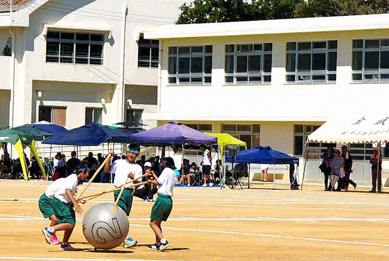 Ryukyu Life 5 Animations from a Sports Day in Japan