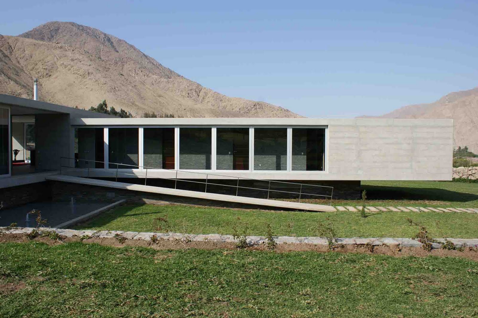 HABITAR: CASA EN LOS ANDES