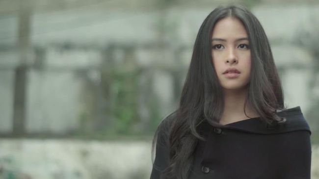 Chord Lagu Maudy Ayunda Tiba Tiba Cinta Datang Kwulamuda