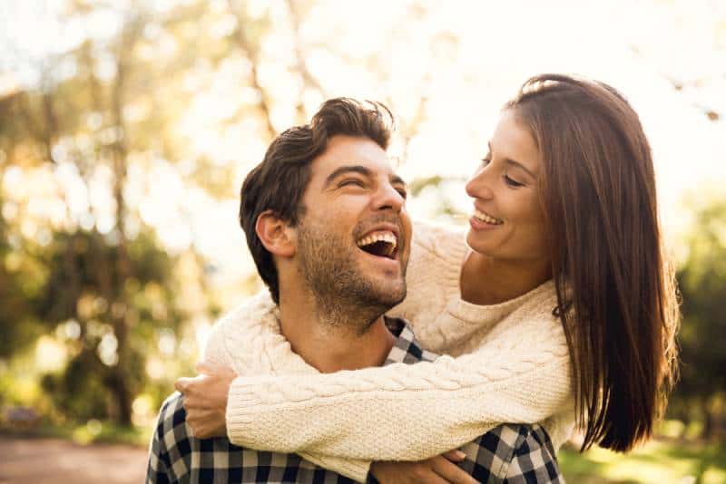 How To Tell If A Lady Is Crushing On You Or Not 6 crushing on you