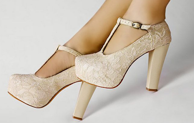 Ivory Wedding Shoes - Choosing the Best Bridal Shoes for a Classic Wedding