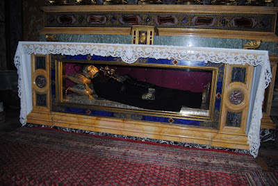 Orbis Catholicus Secundus: Incorrupt Body of St. Paul of the Cross