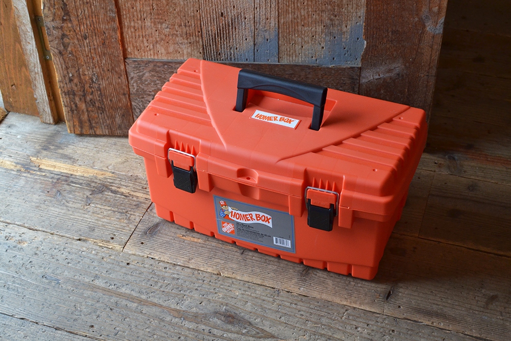 HOLIDAY GENERAL STORE HOME DEPOT HOMER TOOL BOX