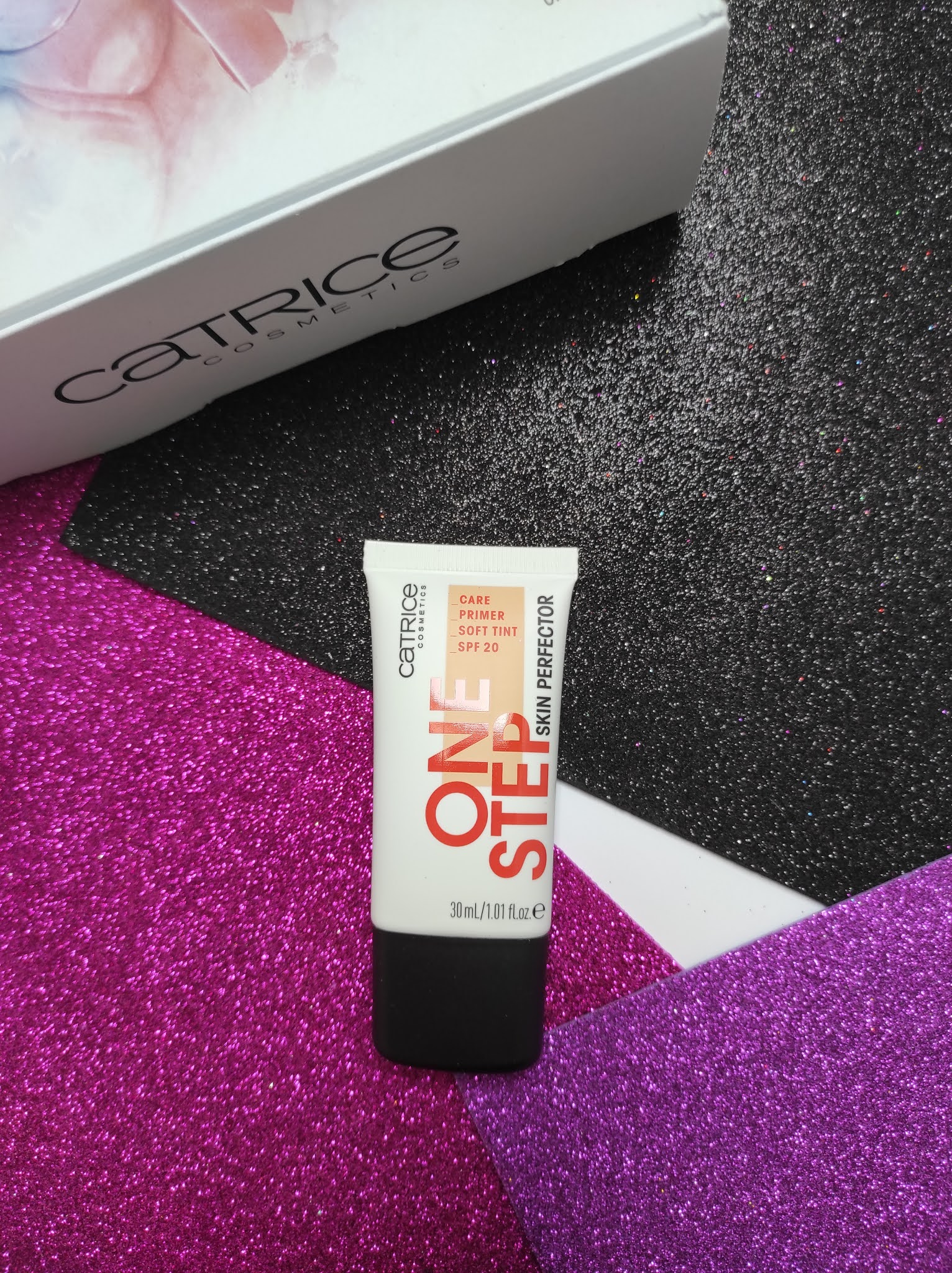 Baza udoskonalająca cerę One Step Skin Perfector SPF 20