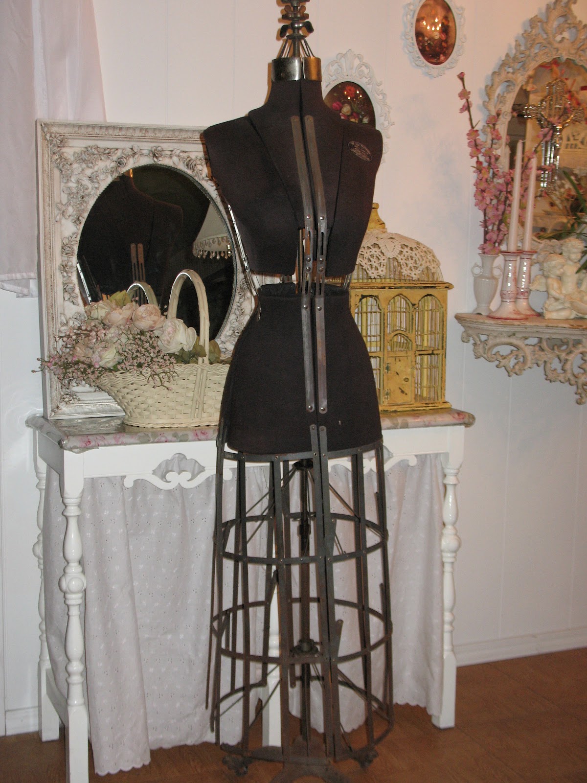 Old Dress Mannequin