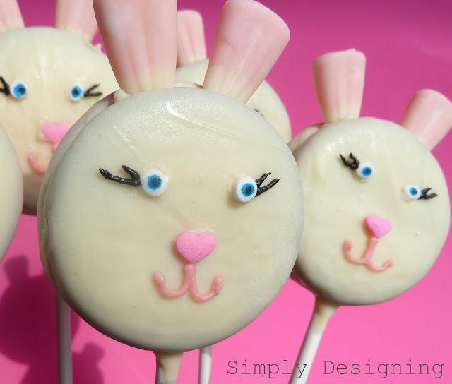 BunnyPopsCloseUp1 | Simply Link {Party} & Bunny Oreo Pops | 9 |