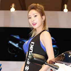 Jung Jung Ah – Seoul Motor Cycle Show Foto 12