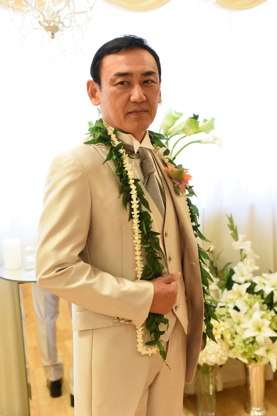 Hawaii Wedding Chapel Oahu Wedding Dress & Tuxedo