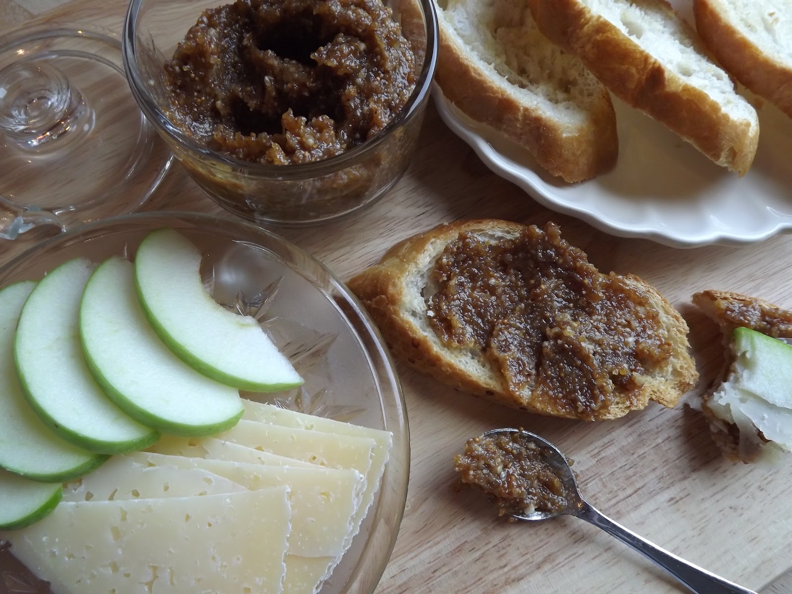 Manchego and Fig Jam Tostados