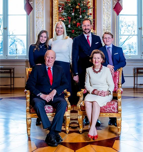Queen Sonja, Crown Prince Haakon, Crown Princess Mette-Marit, Princess Ingrid Alexandra and Prince Sverre Magnus