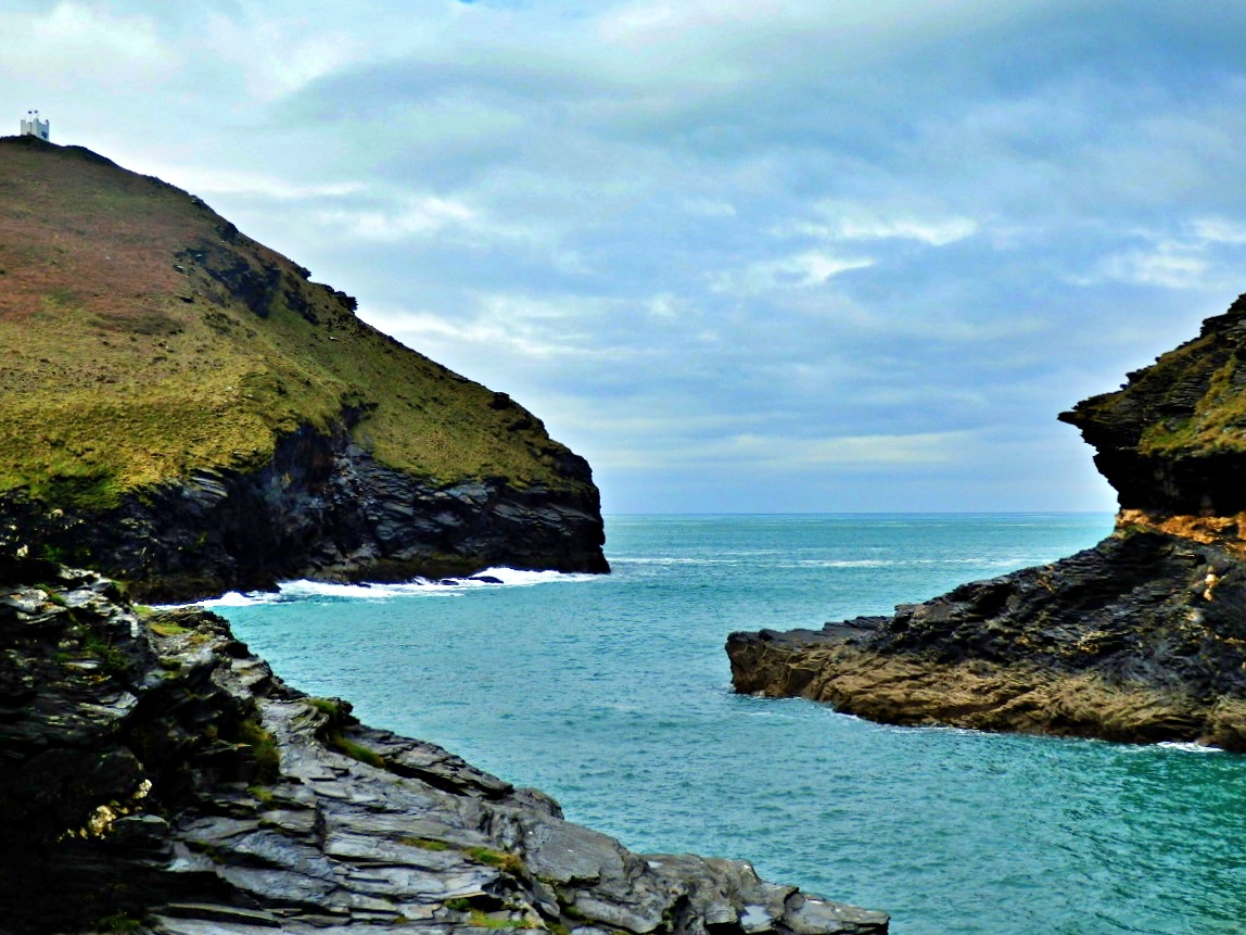 Mikes Cornwall Boscastle Harbour Cornwall And Very Old Harbour Walls