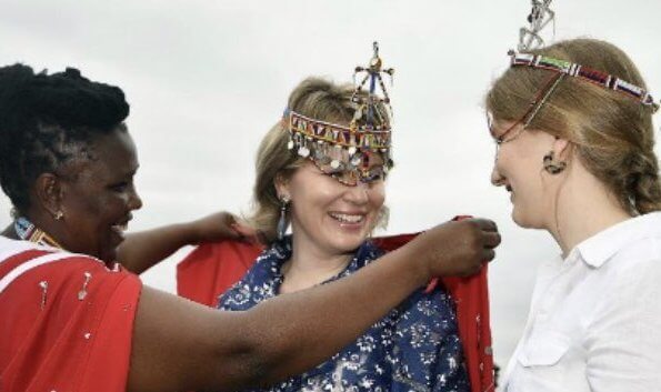 Queen Mathilde and Crown Princess Elisabeth met with Kenyan visual artist Cynthia Nyongesa and Maasai community