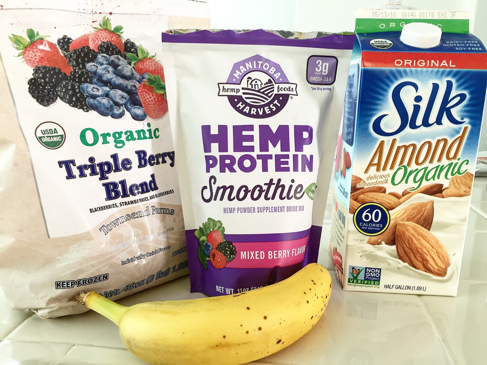 RunHikePlay Manitoba Harvest Hemp Protein Smoothie Review