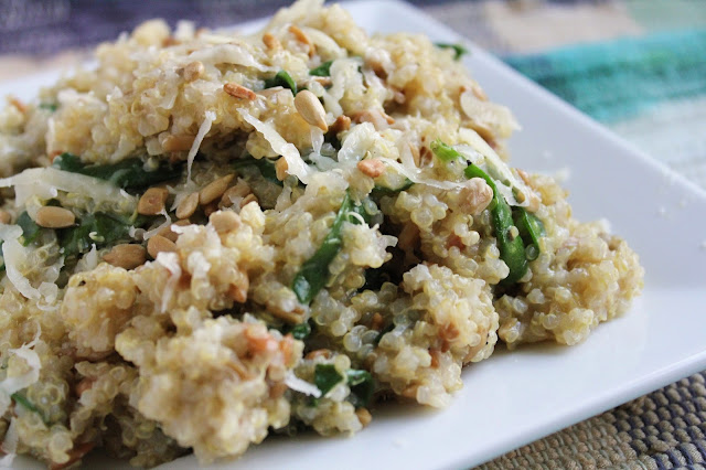 Parmesan Spinach Quinoa {Low-FODMAP, Gluten-Free} / Delicious as it Looks Parmesan Spinach Quinoa {Low-FODMAP, Gluten-Free} / Delicious as it Looks