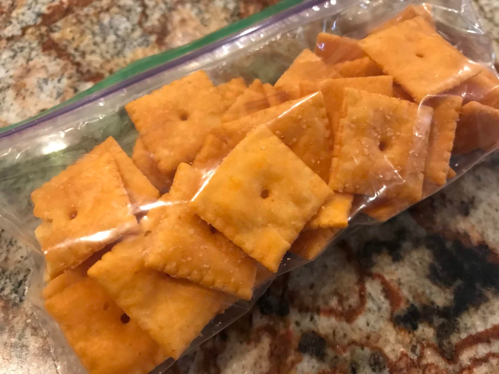 An Easy DIY Macaroni & Cheese Bar + The Best Toppings for Macaroni and