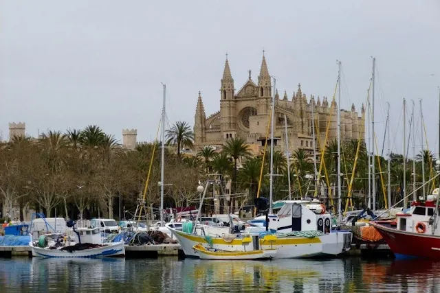 Things to do in Palma de Mallorca - waterfront walk