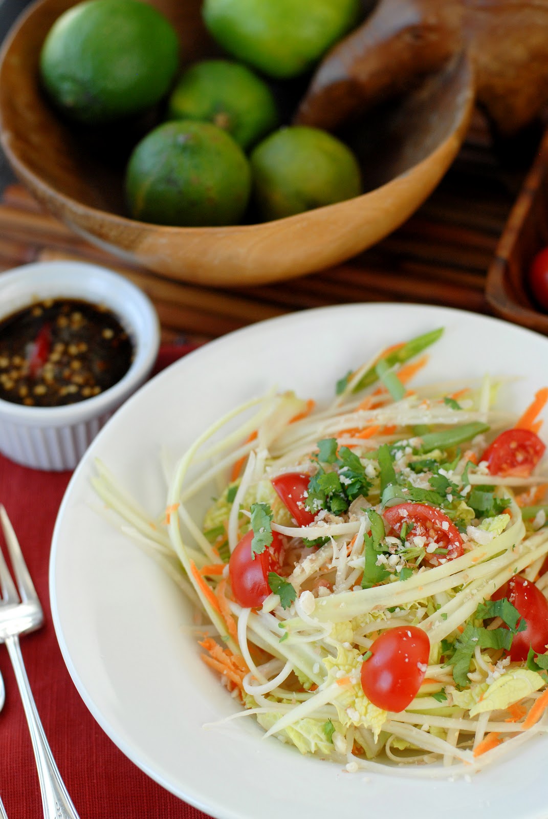 Thai Spicy Green Papaya Salad, Siam Sunray cocktail and The Perfect ...