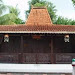 Rumah Adat Jawa Timur Joglo