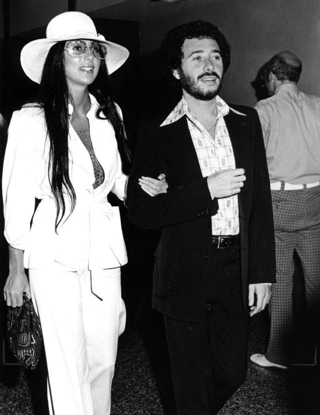 Beautiful Pics of Cher and Her Boyfriend David Geffen During Their