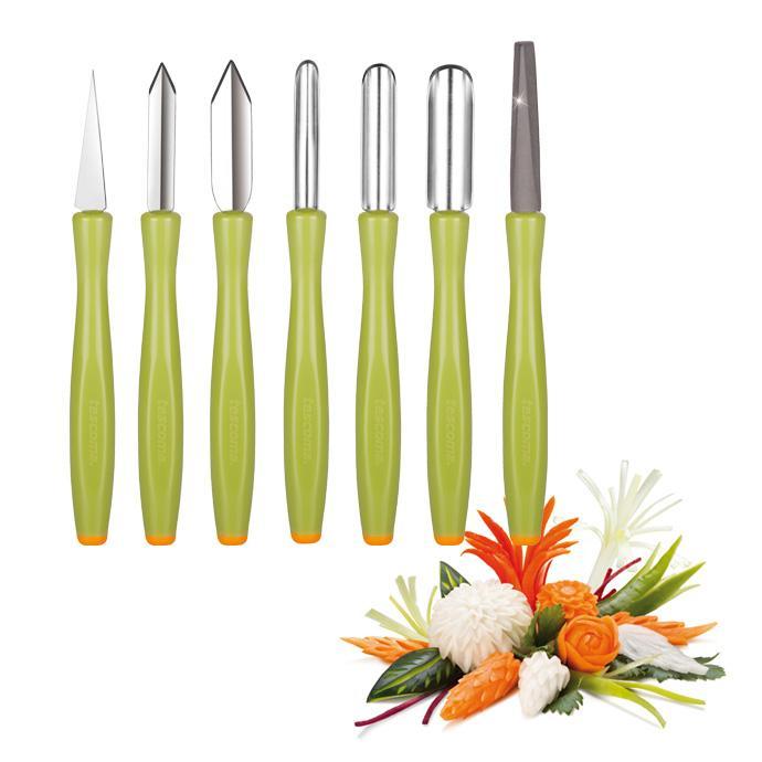 Set of Carving Tools For Your Kitchen