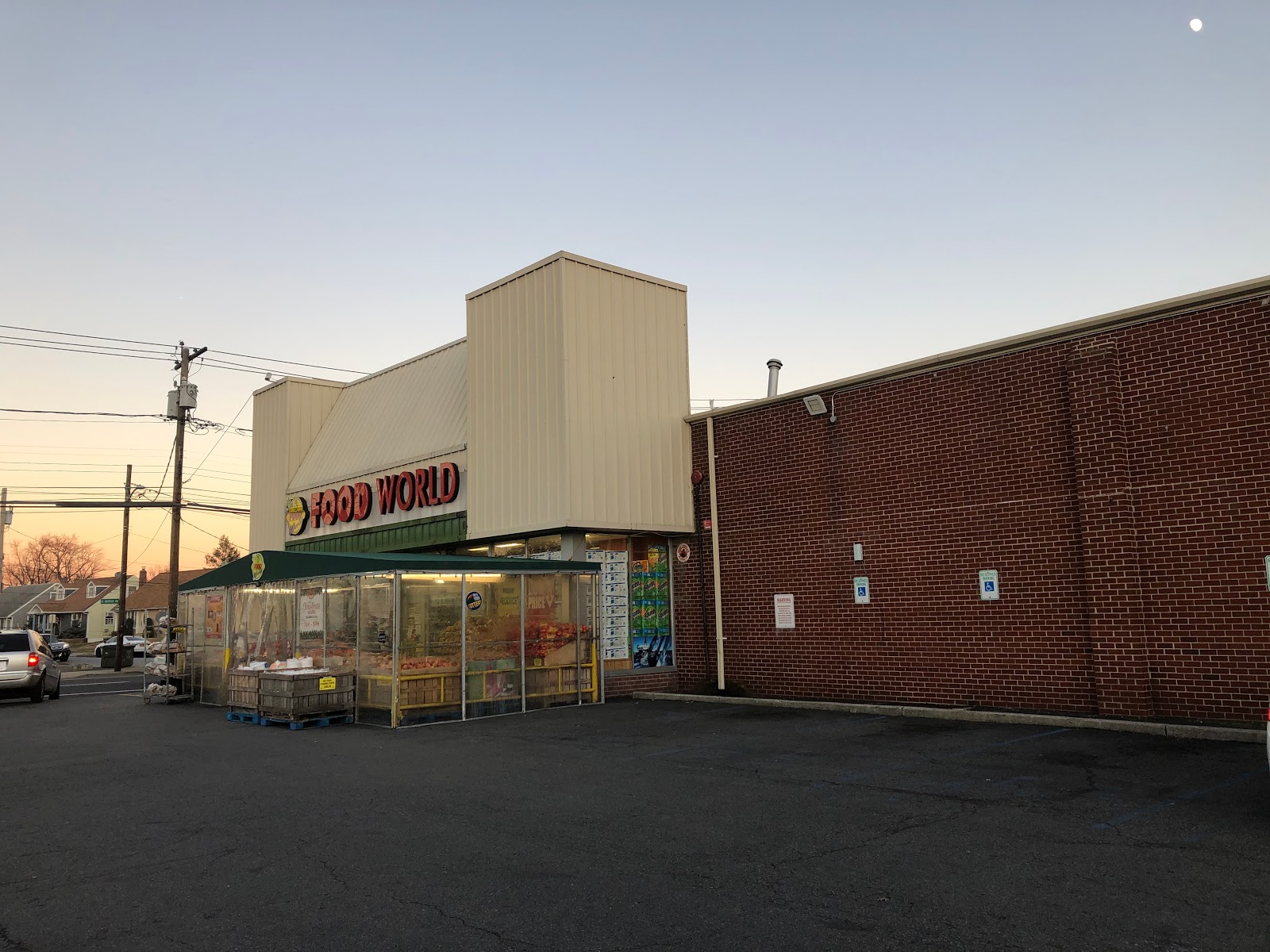 TOUR Food World Supermarket Valley Stream, NY