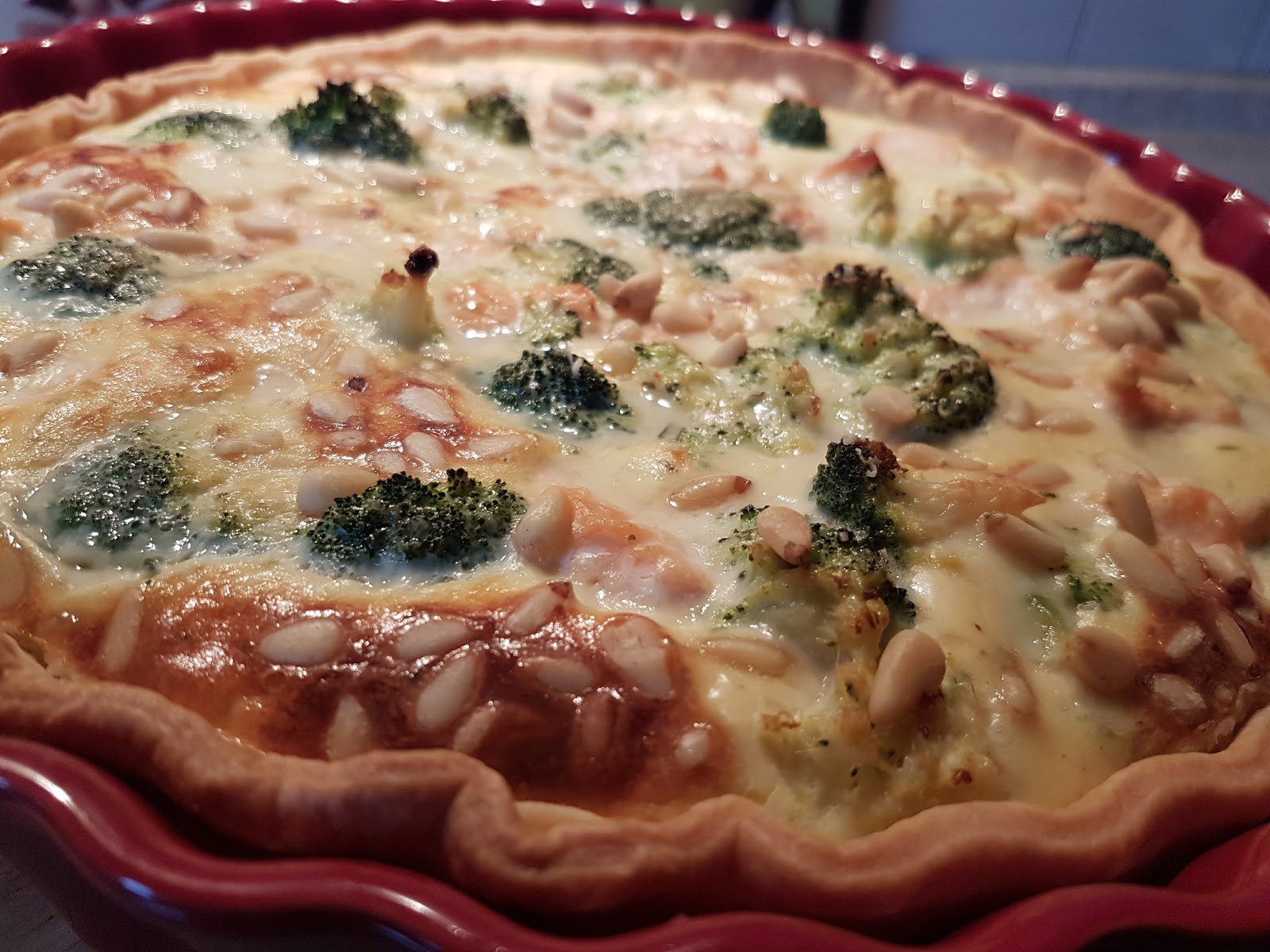 Aus dem Lameng: Lachs-Brokkoli Quiche/Tarte