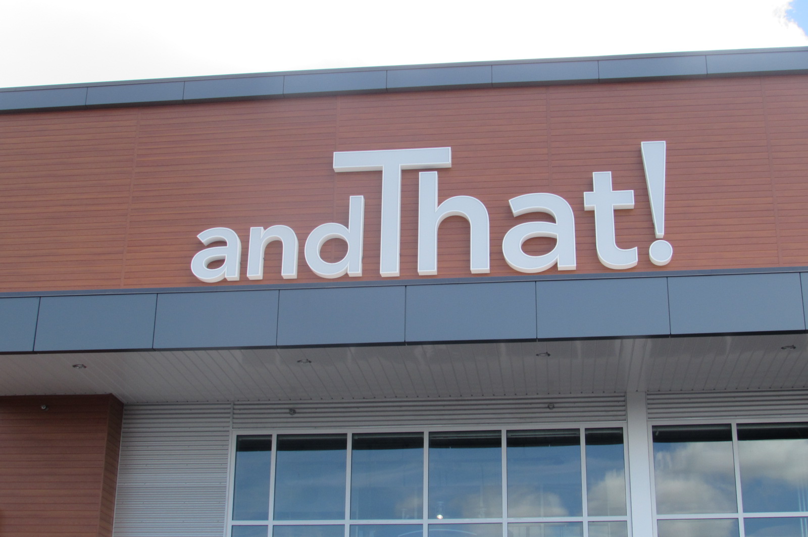 Glimpse: andThat! (Christmas Tree Shops) - Rehoboth Beach, DE