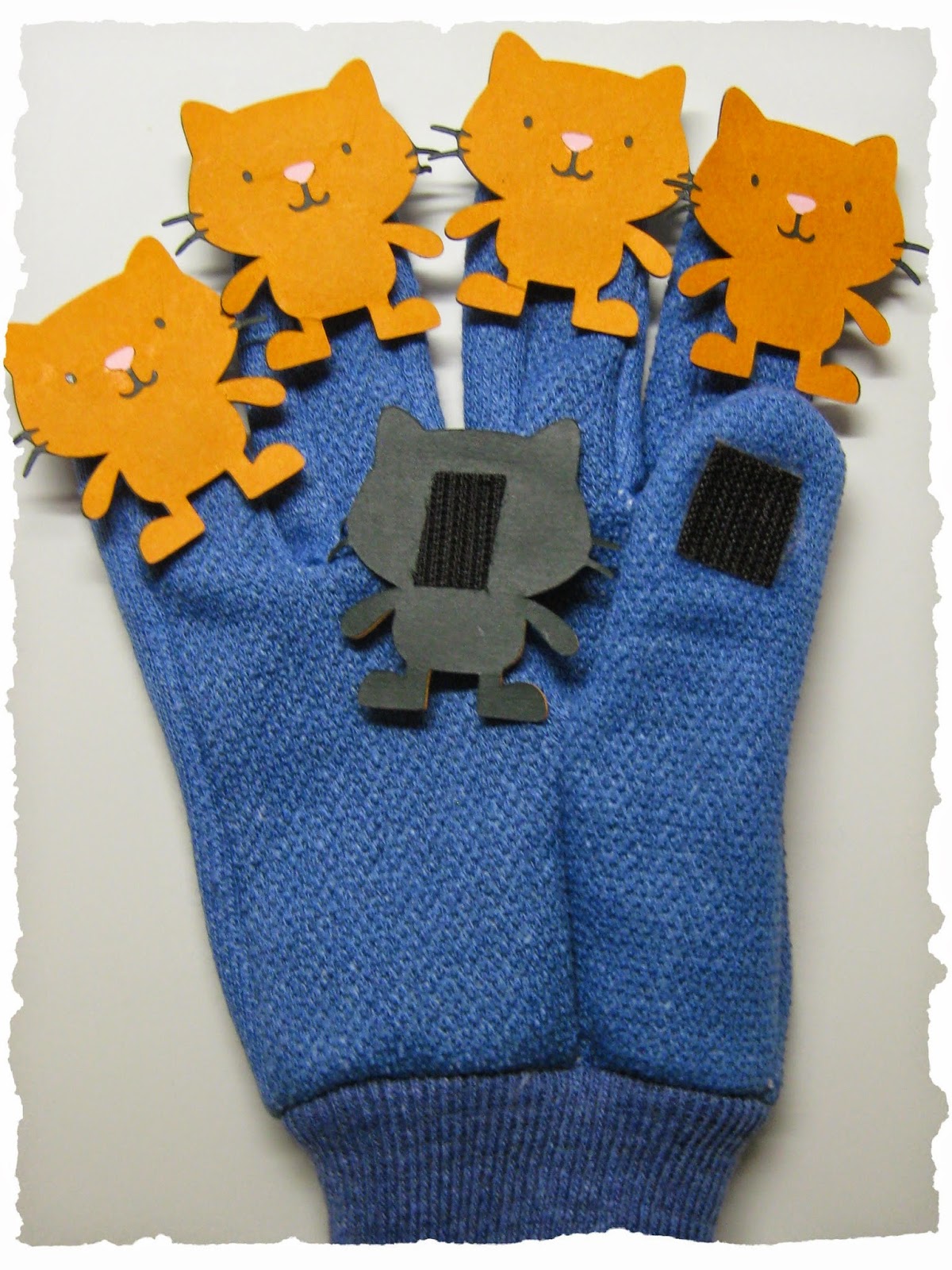 One little, two little, three little fingerplays! DIY FINGER PUPPETS
