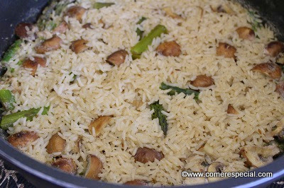 Arroz Blanco Con Champiñones Y Espárragos