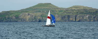 Achilles 9m Sancerre off the Treshnish Isles