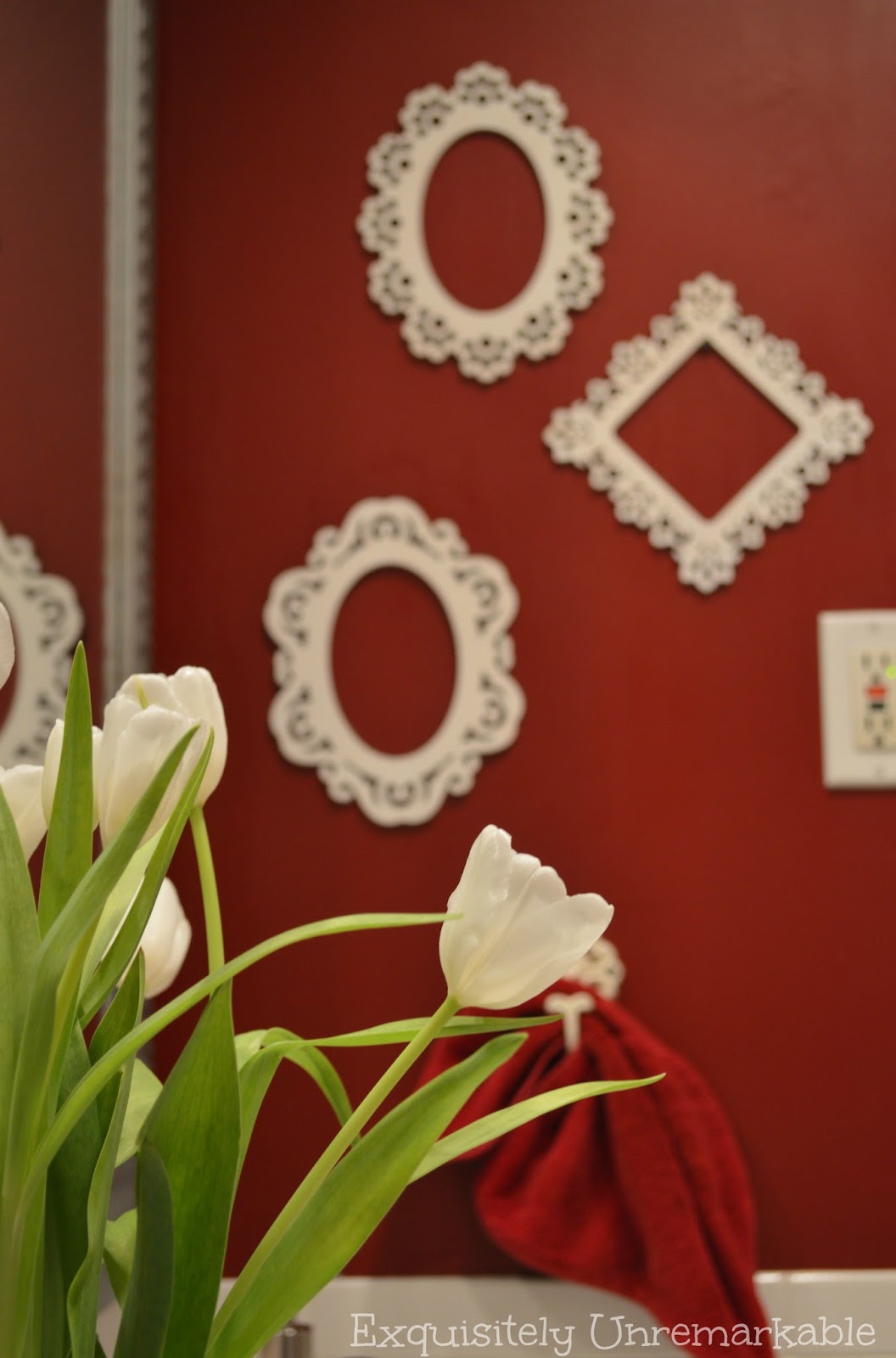 Elegant Wooden Frame Art - Exquisitely Unremarkable