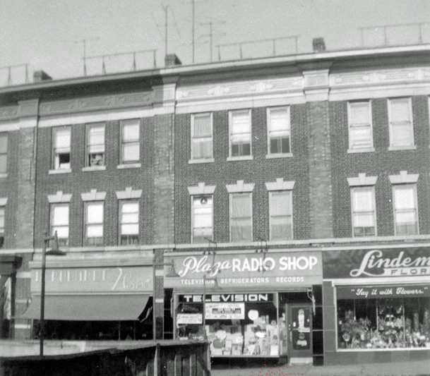 A Photographic History of Newkirk Plaza