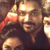 ஓவியா, ஜூலி செம குத்தாட்டம்…!! குடிபோதையில் விடிய விடிய கும்மாளம் செய்தனர்! ஆதாரங்கள் உள்ளே!
