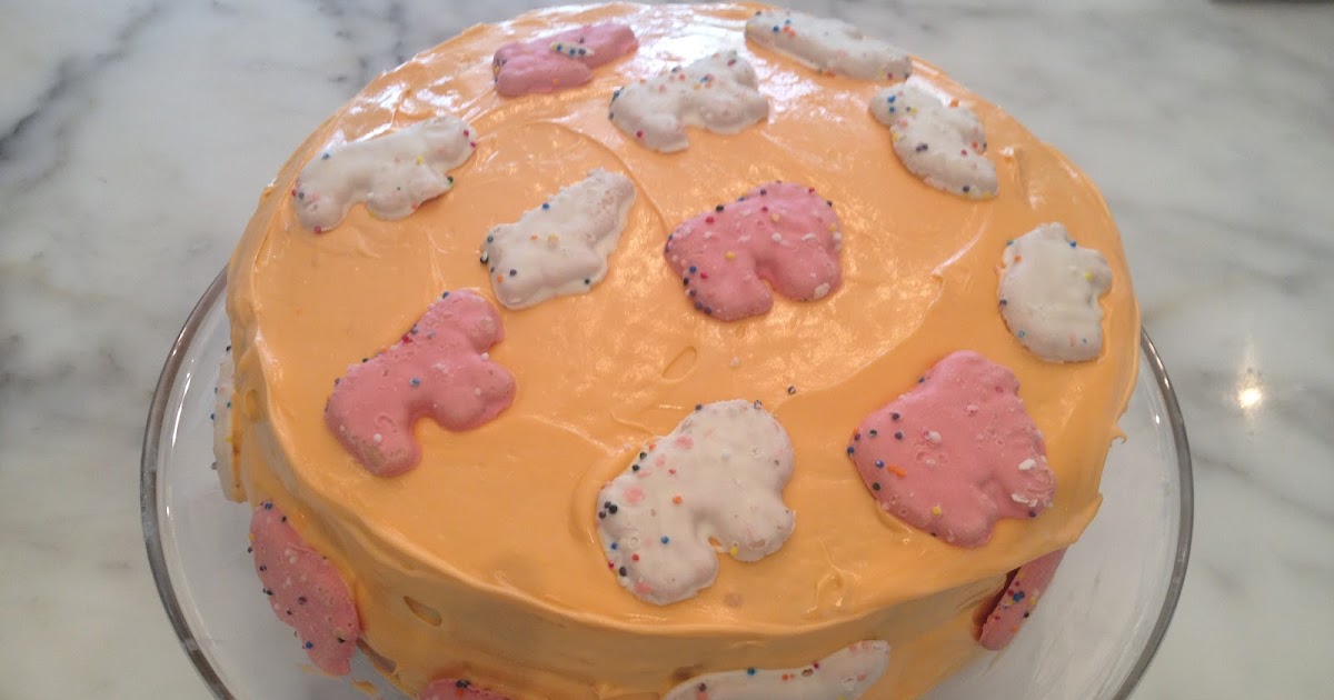 Let's Get Baked: Cake Idea: Animal Cracker Cake!