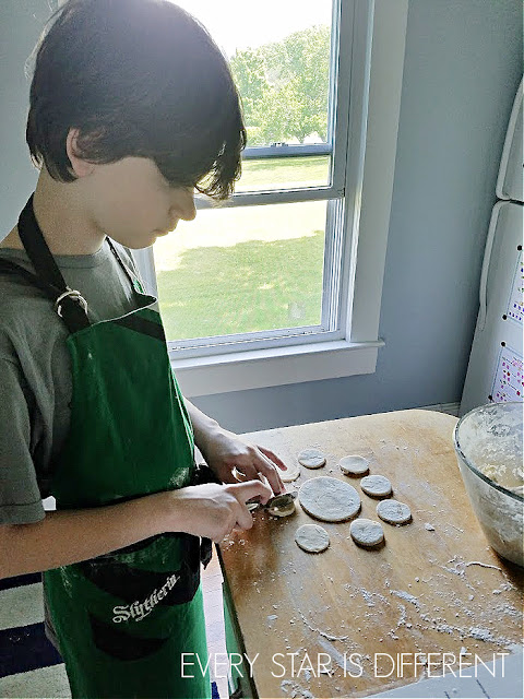 Phases of the Moon Project for Kids: Creating the Phases of the Moon