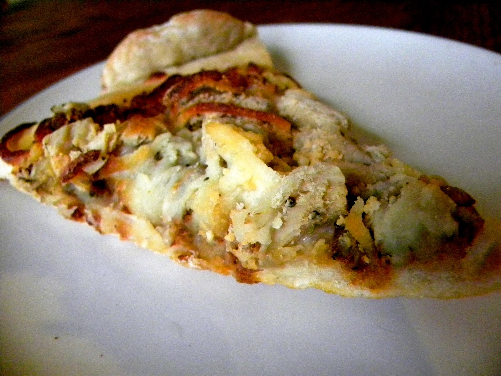 Stress Baker Roasted Garlic & Pesto Chicken Pizza