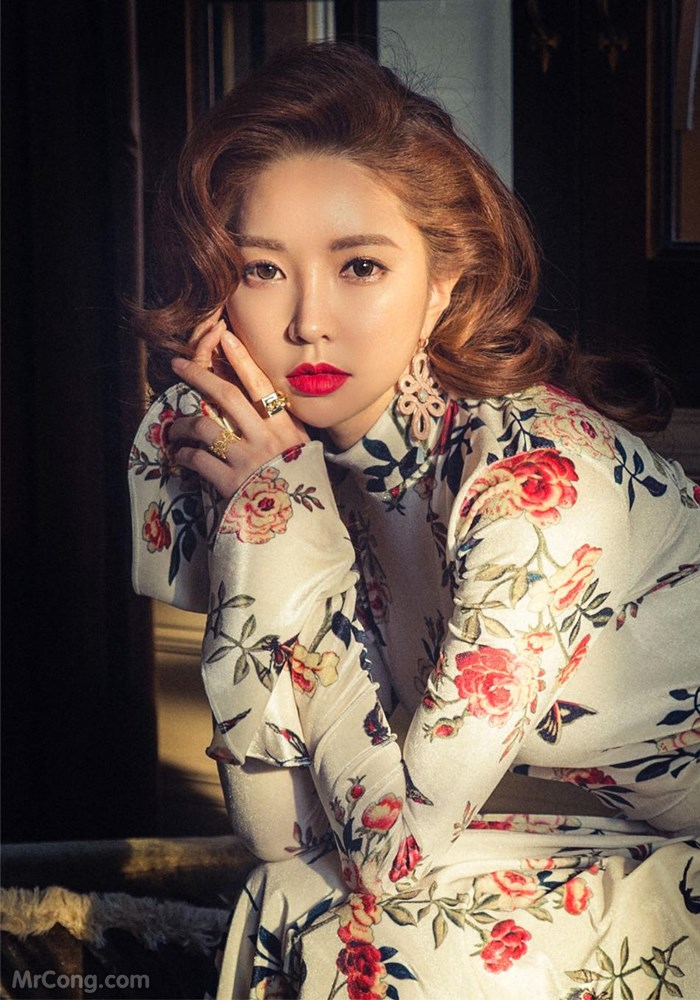 Model Park Soo Yeon in the December 2016 fashion photo series (606 photos) photo 1-11