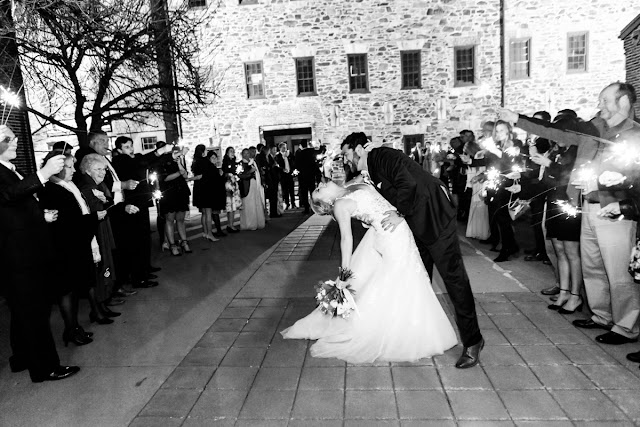 Baltimore MD Wedding at the Mill Dye House by Heather Ryan Photography