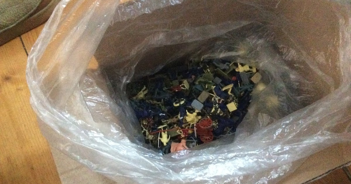 The Duchy of Tradgardland Airfix unboxing plastic rot question