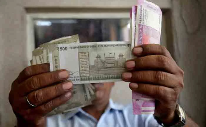 Chennai, News, National, Raid, Black money, 220 crore in black money detected after raids