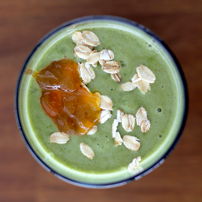 Healthy Green Monster Smoothie