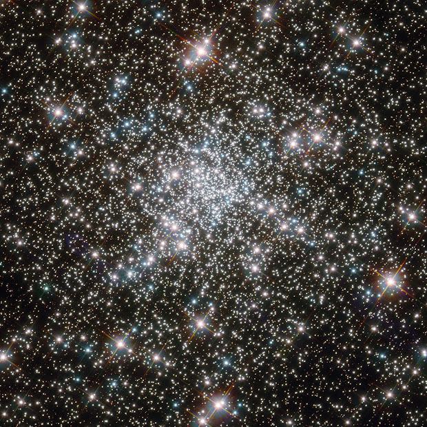 NGC 6752: young Stars at home in an ancient Cluster!