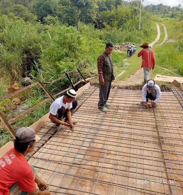 Nagari Pasia Laweh Bangun Jembatan Limau Ambuang