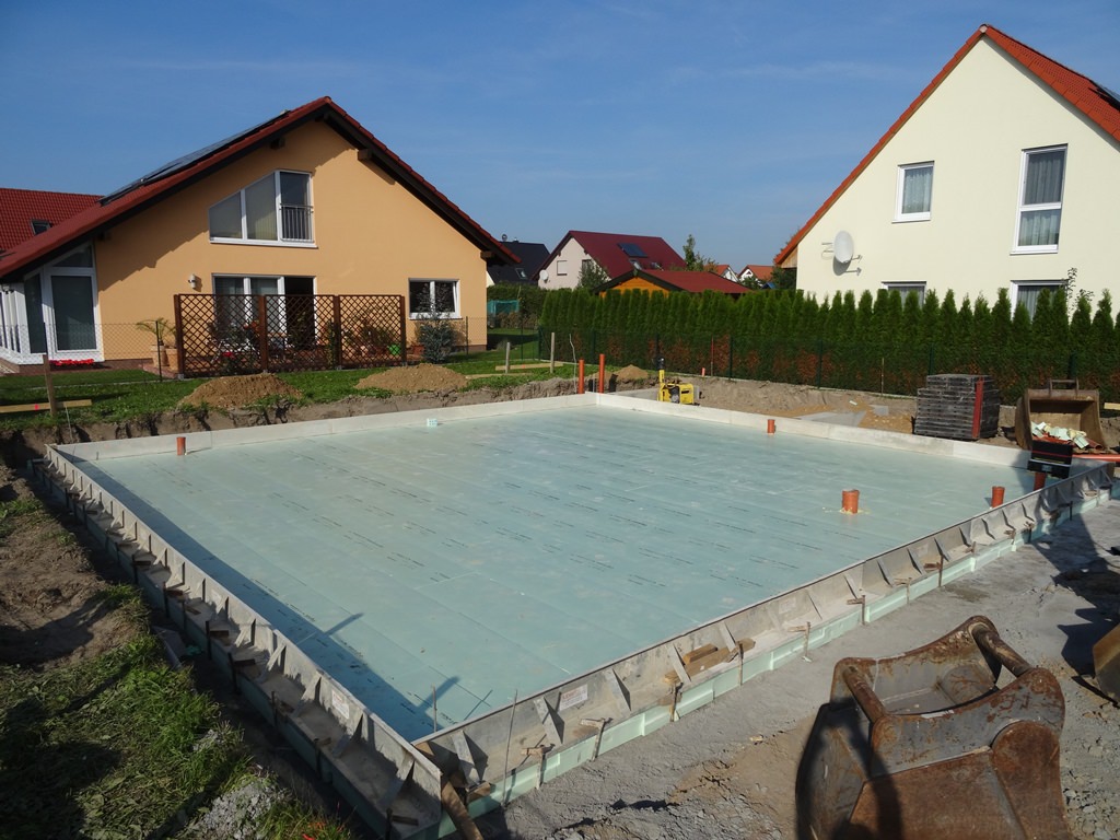 Tipuraneo: Dämmung Bodenplatte