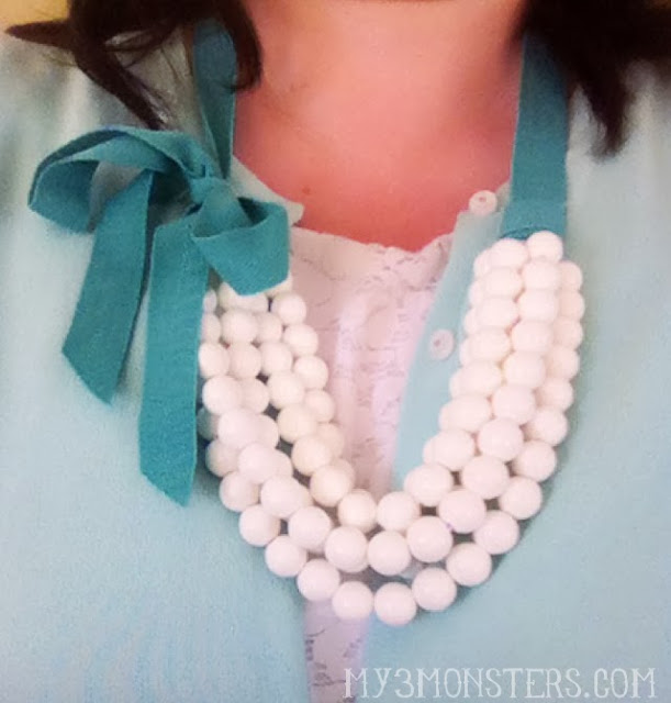 A fun Statement Necklace you can make in about 10 minutes at /