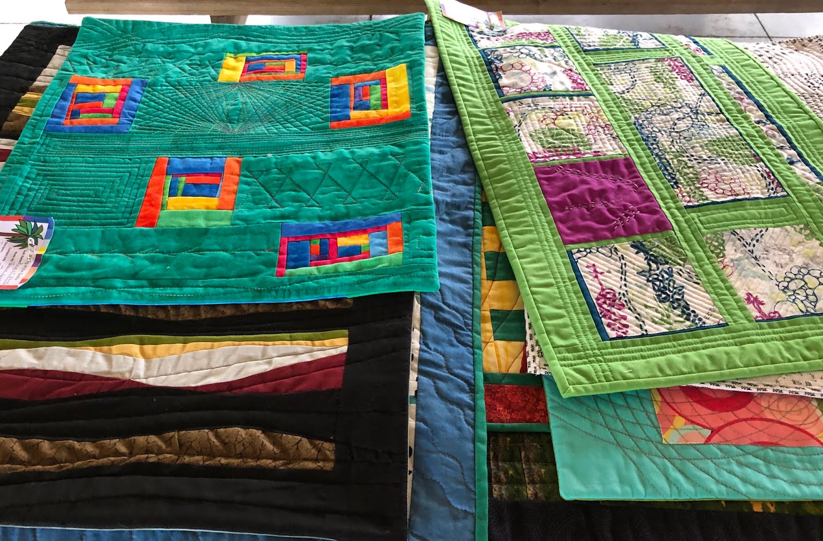 Kwilty Pleasures AIRING OF THE QUILTS VENICE FL