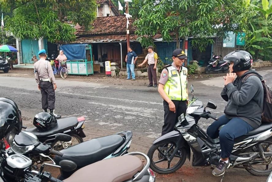 Polsek Minggir Terus Gencar Razia Pengendara Motor di Bawah Umur